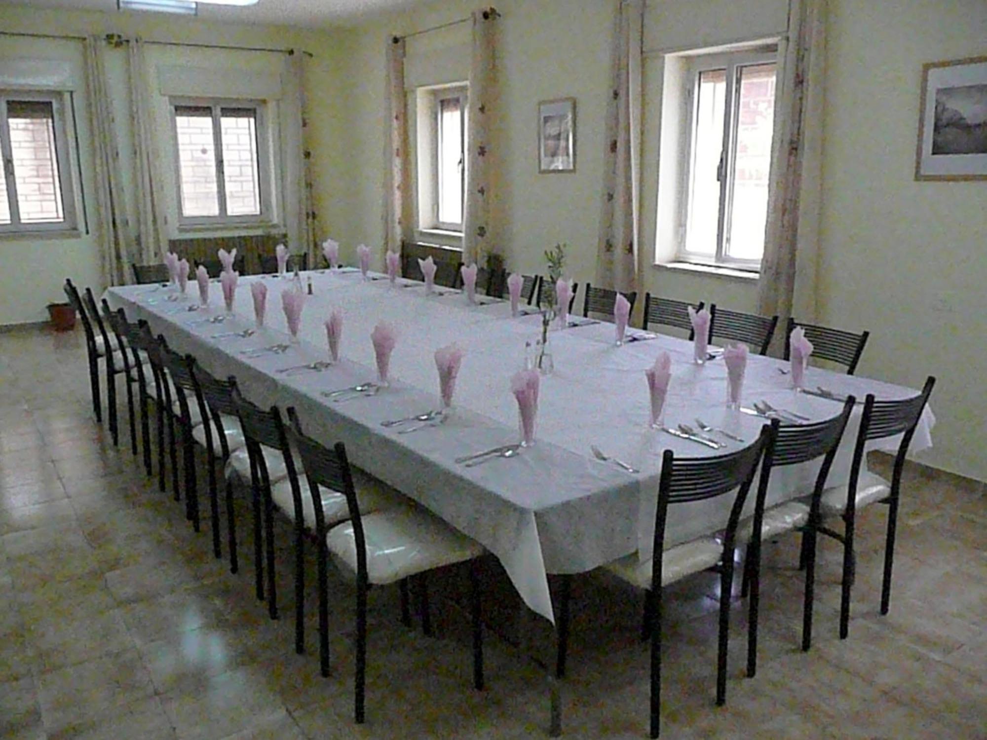 St Andrew'S Guesthouse - Рамалла Екстер'єр фото
